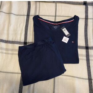 Tommy Hilfiger Women's Two Piece Sleep Set Navy Size 1X NWT